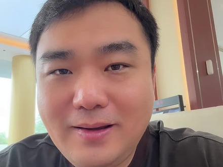 红旗h5phev，不错#豪华不妥协买它不纠结、#总有一抹红守护千万家、#中国豪华混动看红旗、#买混动到红旗