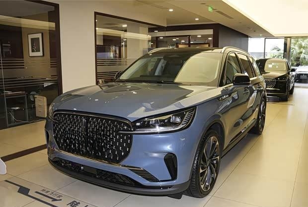 林肯将推全新混动三排座SUV 或定名“大陆”