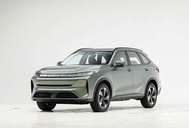 哈弗H6L正式亮相：定位中型SUV 预计11月上市