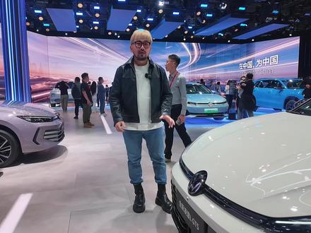 一口气看看上汽大众和上汽奥迪都有哪些重磅车型！ 上汽集团的合资2.0 成果快速落地，上汽大众和上汽奥迪的全新一代智能化产品在广州车展全面铺开！#广州车展 #上汽奥迪