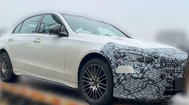 国产奔驰C级改款谍照：全新三叉星大灯尾灯抢眼