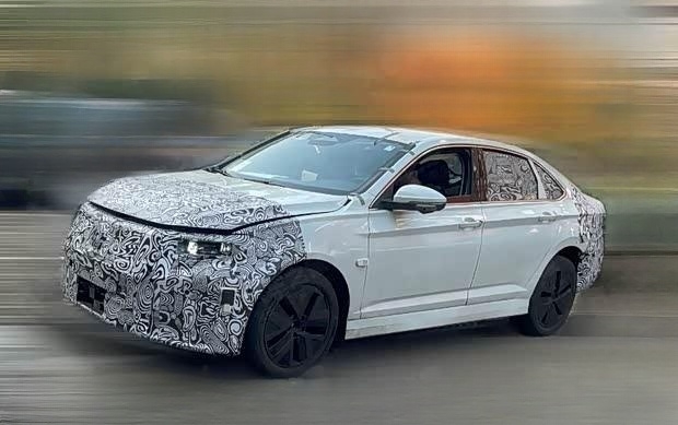 捷达新能源车谍照曝光，智能座舱与辅助驾驶系统加持，明年上市