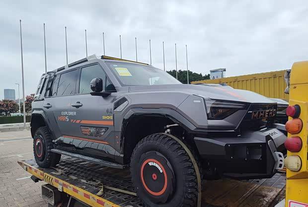 2025广州车展探馆：猛士M817 Hero版即将上市