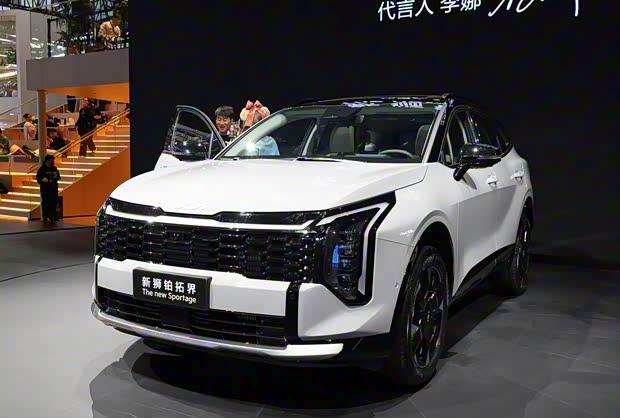 2026年3月上市 新款起亚狮铂拓界亮相广州车展