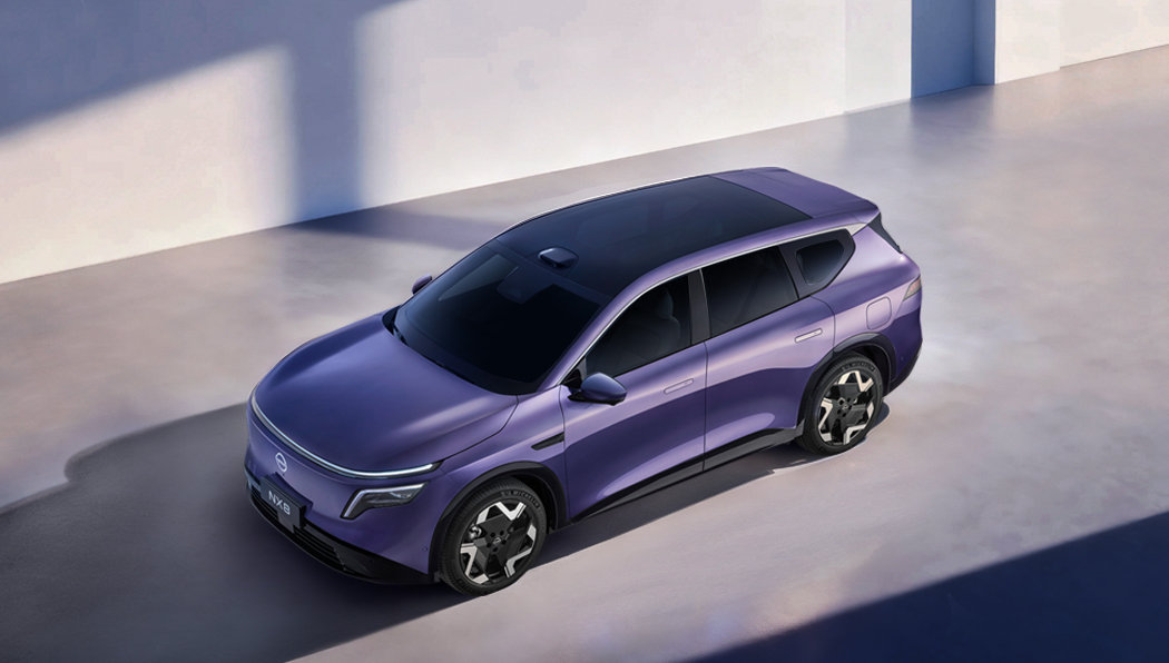 蓝色的汽车 AI 生成的内容可能不正确。