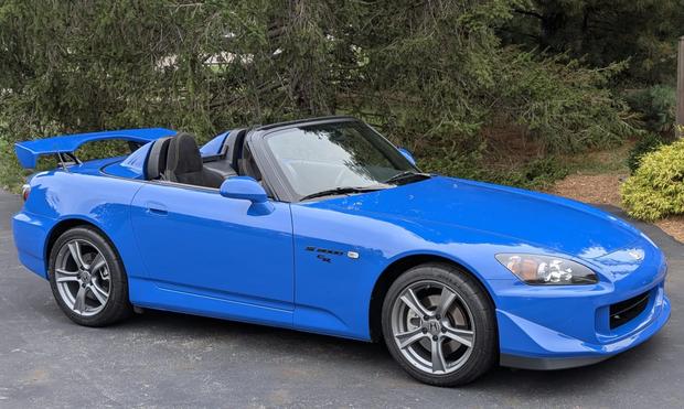 本田年终奖竟是一辆S2000？员工转手引热议