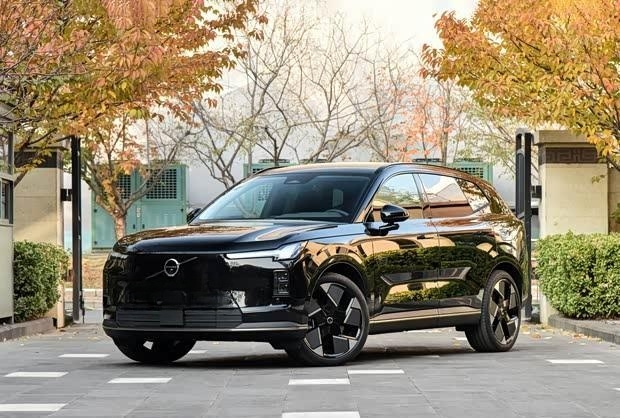 沃尔沃中国投资公司高层调整 袁小林卸任董事长职务