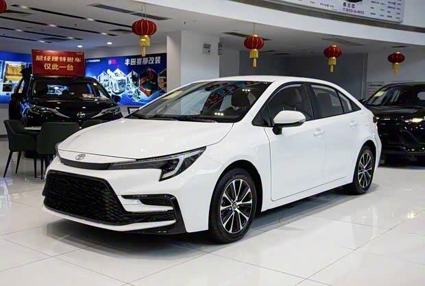 广汽丰田雷凌L正式上市 轴距加长 售价12.98万元起