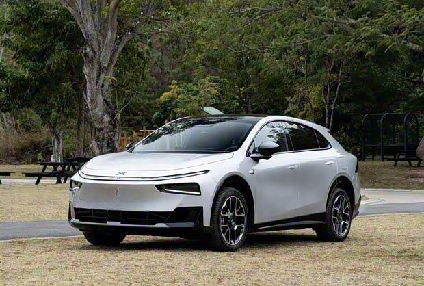 小鹏G7增程版实拍：续航破1700km，质感再进化