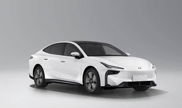 搭载1.5L增程器 奔腾B70增程版申报信息曝光