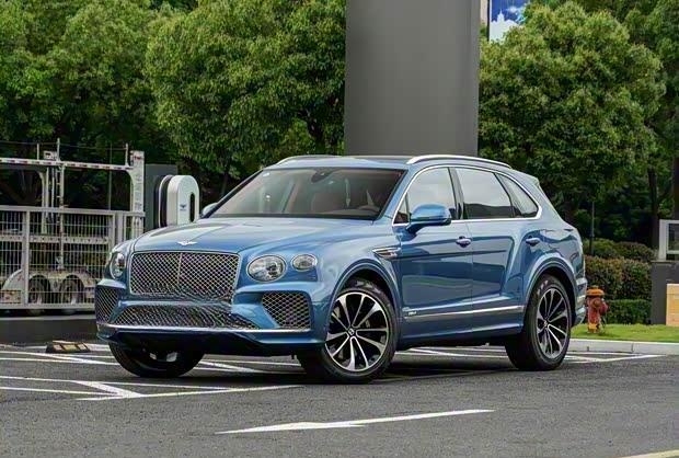 宾利添越插电混动版因电芯隐患召回64辆