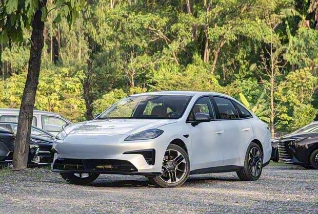 广汽埃安新春钜惠：置换补贴最高21800元