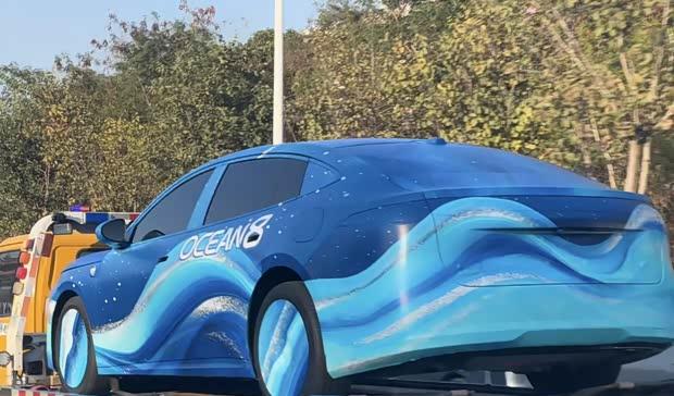 比亚迪海豹08路试谍照曝光 搭载全新平台技术