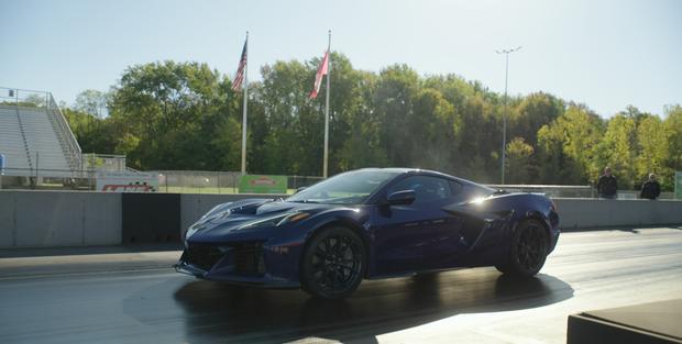 【性能猛兽】美系超跑新纪录：科尔维特ZR1X 1.68秒破百！