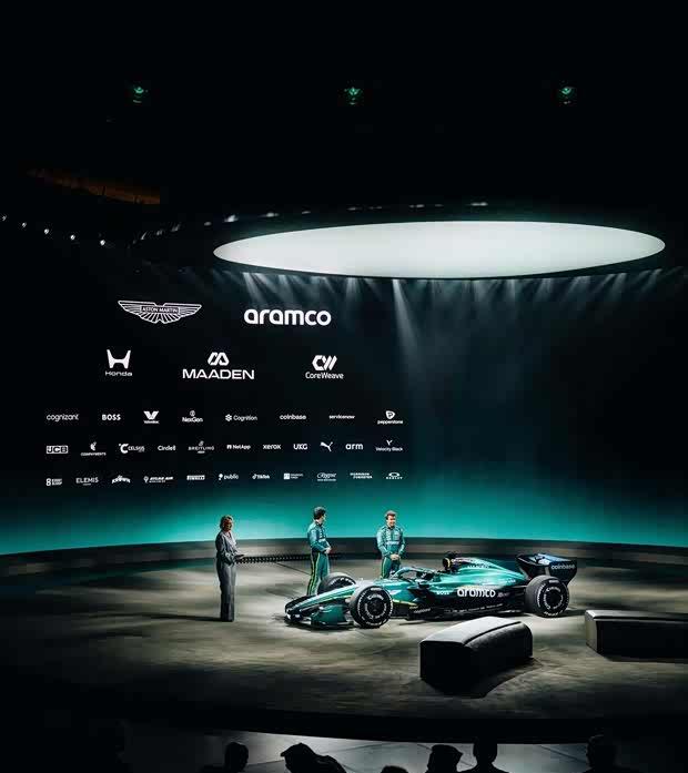 阿斯顿·马丁沙特阿美F1车队近日正式发布了面向2026赛季的全新赛车AMR26