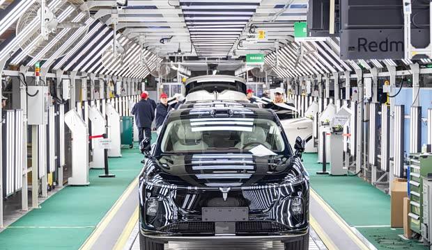 岚图汽车启动港股IPO进程 明年产品矩阵将扩至4款新车型