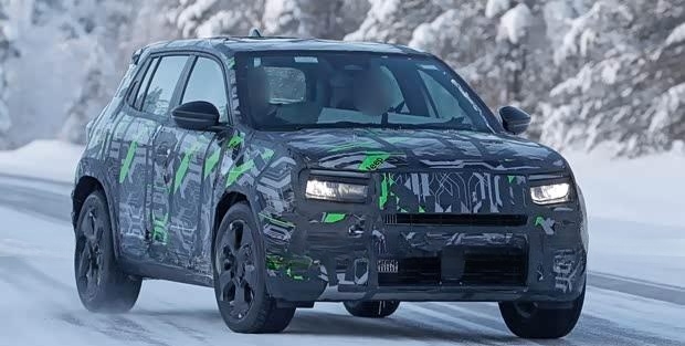 2027年登场 Jeep Avenger新款车型路试谍照首曝