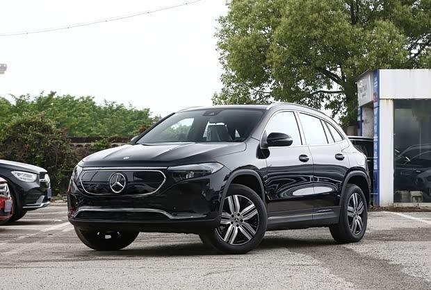 北京奔驰因电池隐患召回部分EQA/EQB电动汽车