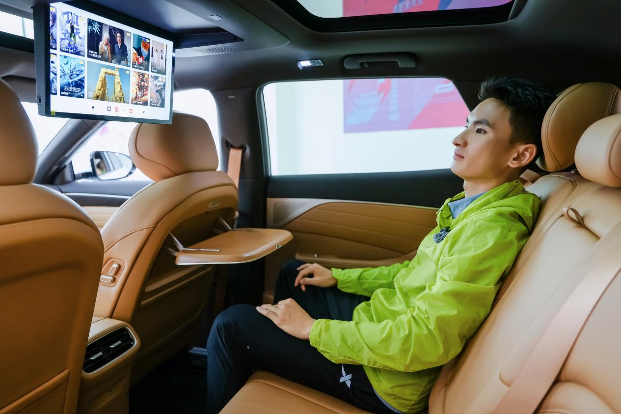 CCW_8666_wm__35306890