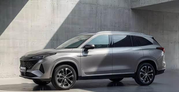 全新MG S9插混版官图发布 纯电续航达100公里