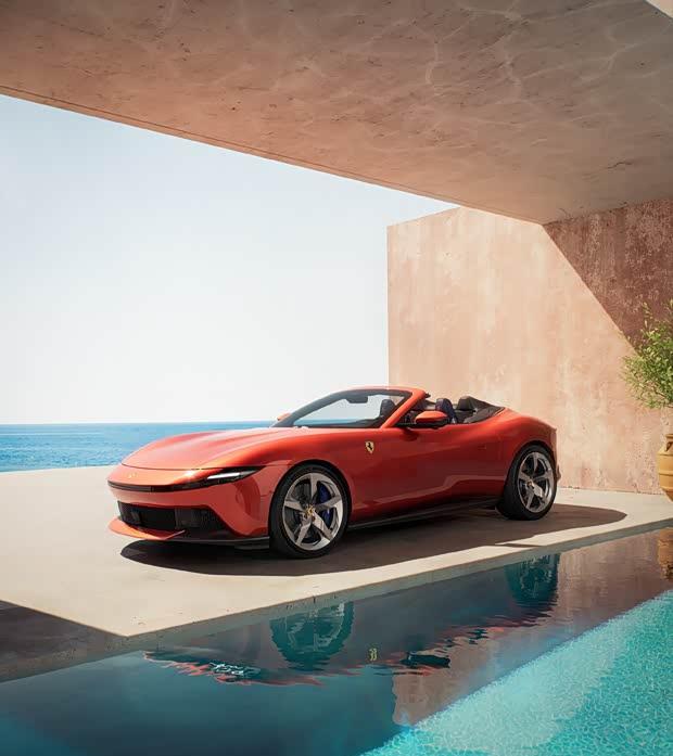 跃马新章：法拉利Amalfi Spider 13.5秒敞篷疾驰