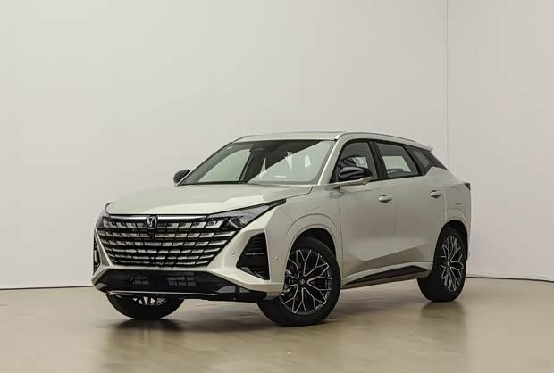 2026款长安UNI-Z正式上市 智能配置升级 起售价11.59万元