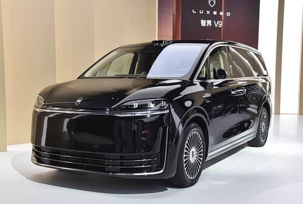 智界V9未发先火，豪华MPV市场迎来新“王炸”？