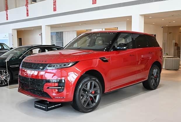 2026款揽胜运动版上市 售价89.8万元起