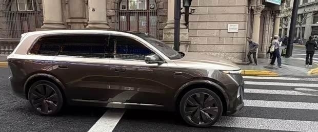 理想L9实车亮相：二季度上市，搭载4颗激光雷达，纯电续航420公里