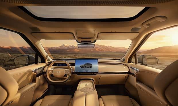 小鹏GX内饰官图发布：豪华座舱与智能科技全面曝光