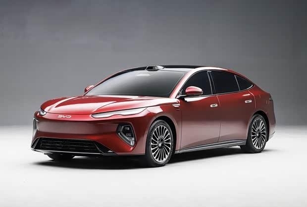 比亚迪海豹08亮相工信部 插混车型纯电续航达300公里