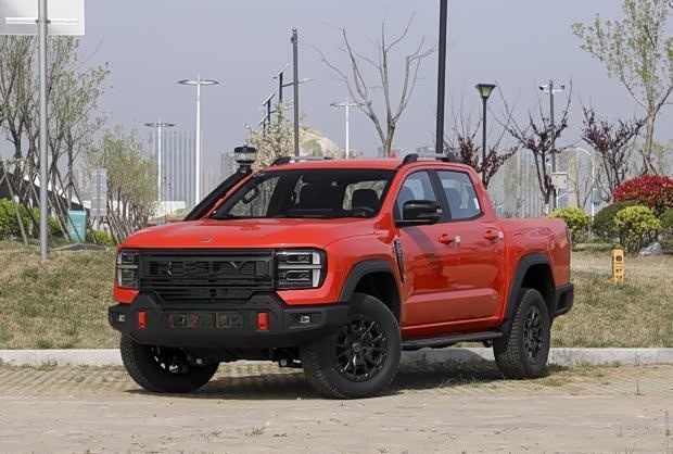 奇瑞威麟R08 PRO上市：8155芯片加持 终身质保引领硬派皮卡新标杆