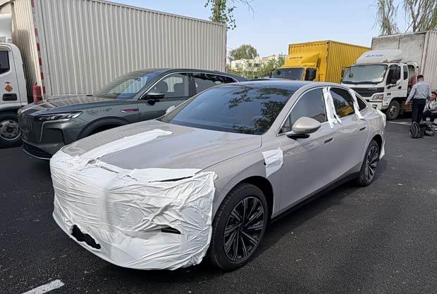 北京车展前瞻：全新红旗H7实车曝光 即将正式发布