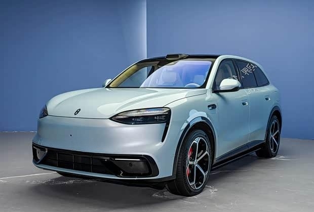 售25.98万元起 问界M6正式上市 瞄准年轻消费市场