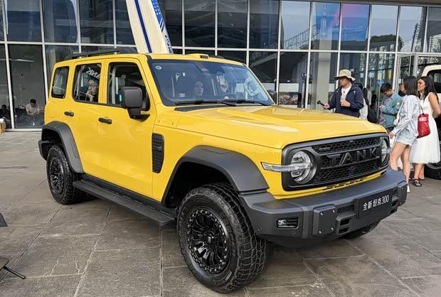 坦克300L 25.98万起预售，7月19日上市，半数以上配件迎新升级
