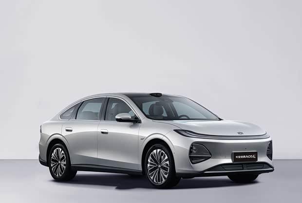 轴距2825mm/10-13万级新选择 长安启源A05L申报图曝光