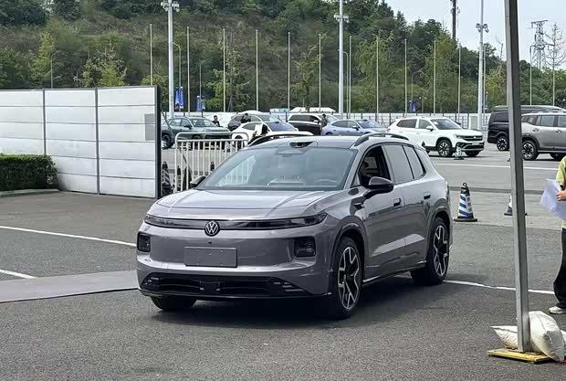 2026成都车展探馆：大众ID. AURA T6首发前瞻
