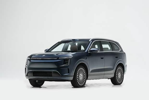 捷途山海L7 PLUS新车型13.99万起售 配猎鹰智驾